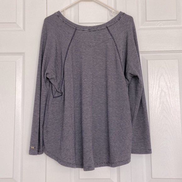 Tommy Hilfiger Sport striped long sleeve shirt - Picture 2 of 8